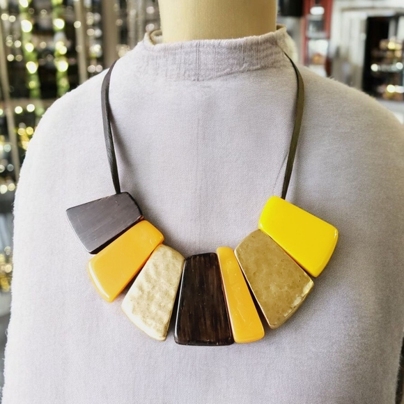 Vtg. Keneth Cole NY Set - Picture 2 of 9